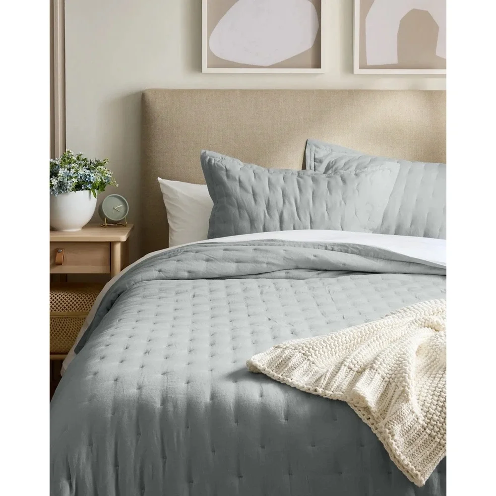 Quince NWT European Linen Dream Quilt Twin Mist Without Shams Polyester Filling